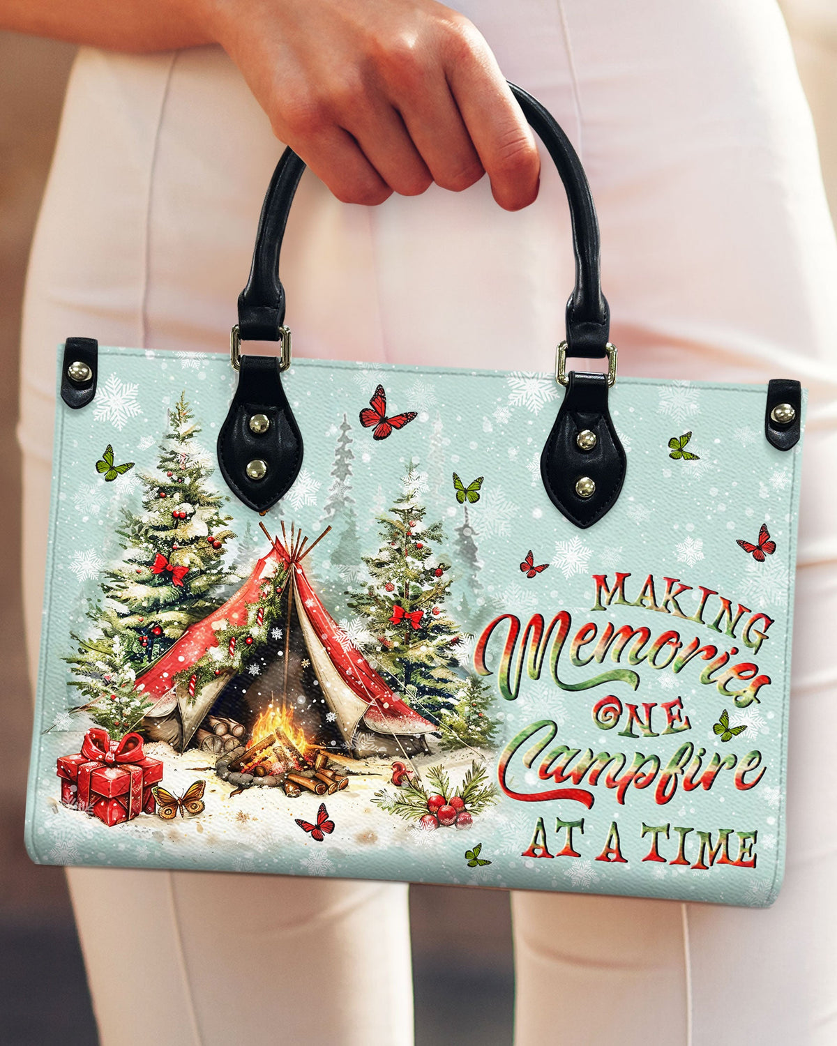 BLISSCORNERS MAKING MEMORIES ONE CAMPFIRE CHRISTMAS LEATHER HANDBAG