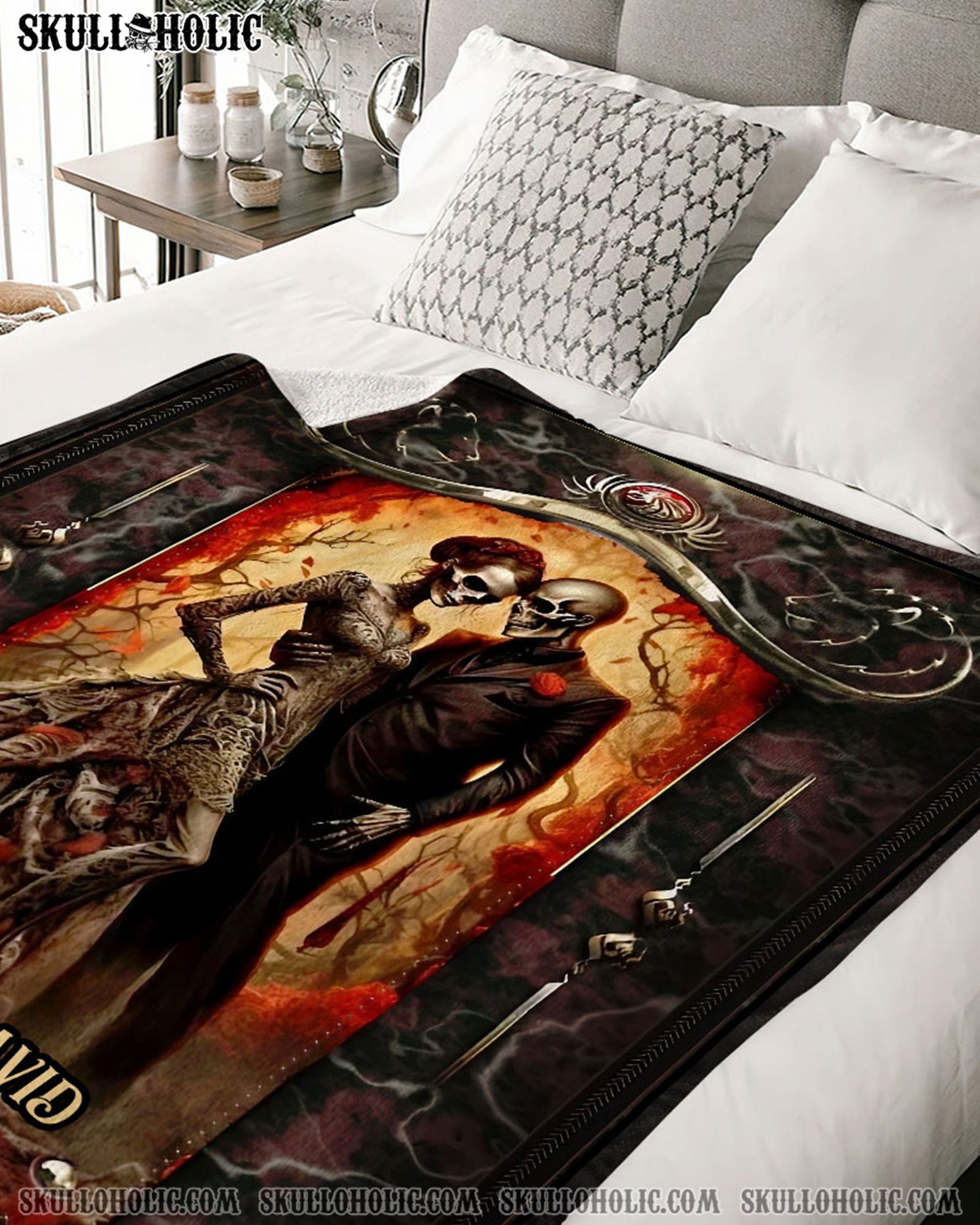 BLISSCORNERS PERSONALIZED SKULL COUPLE FLEECE BLANKET