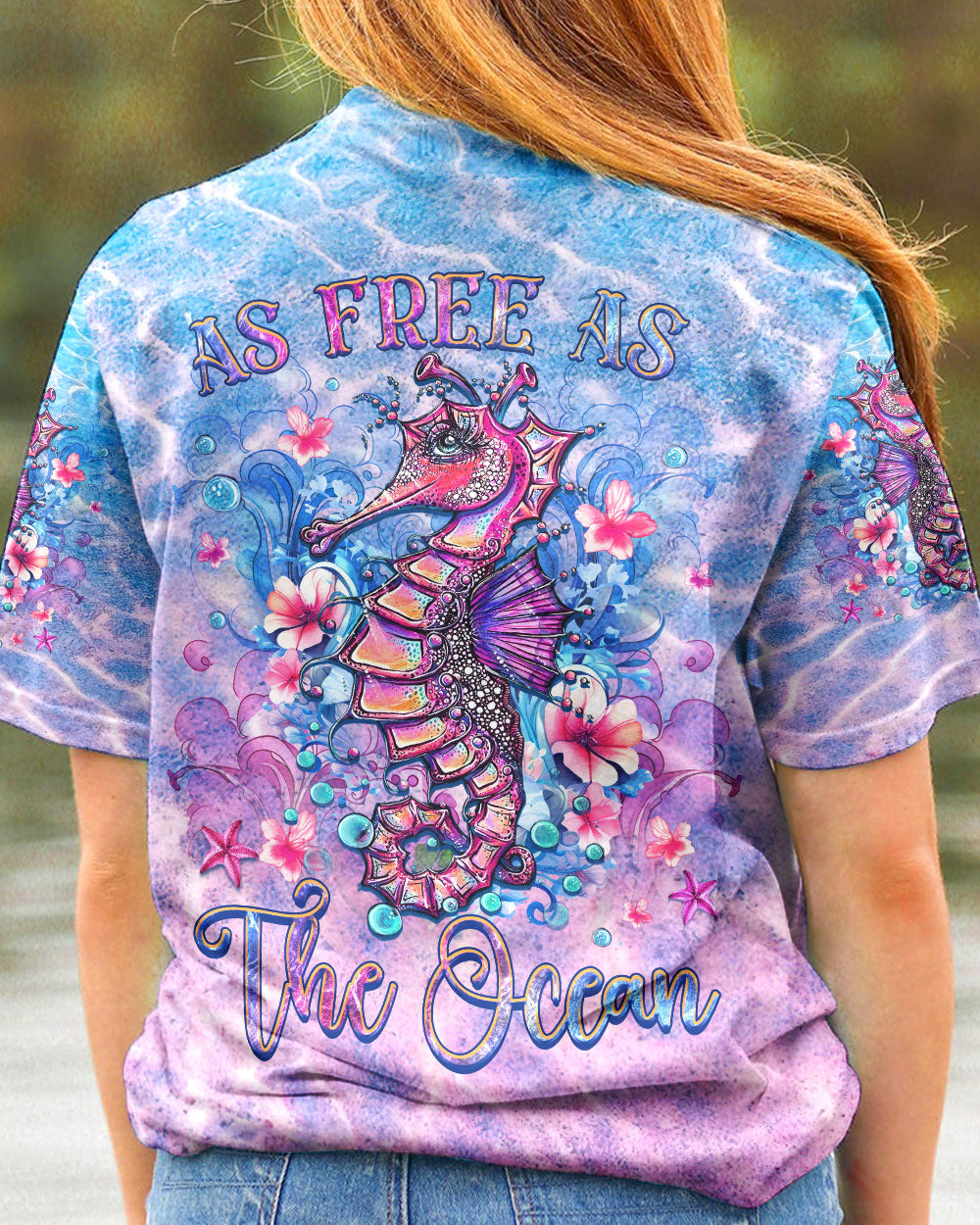 BLISSCORNERS AS FREE AS THE OCEAN SEAHORSE ALL OVER PRINT