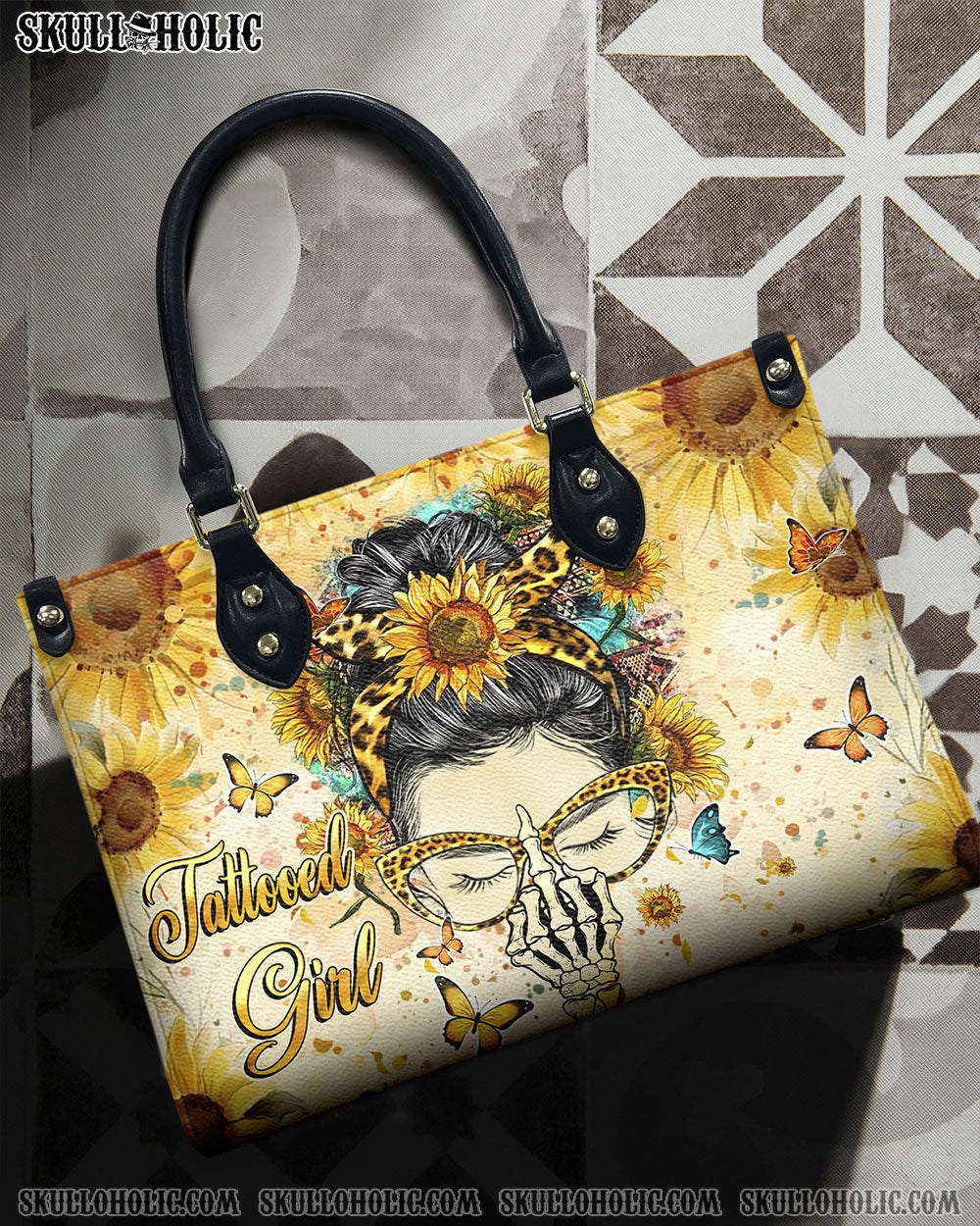 BLISSCORNERS TATTOOED GIRL LEATHER HANDBAG
