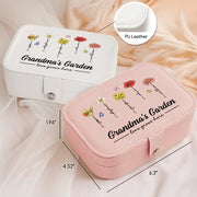 BC-LOVE-GROWS-H-MOCKUP-7-F6E6D