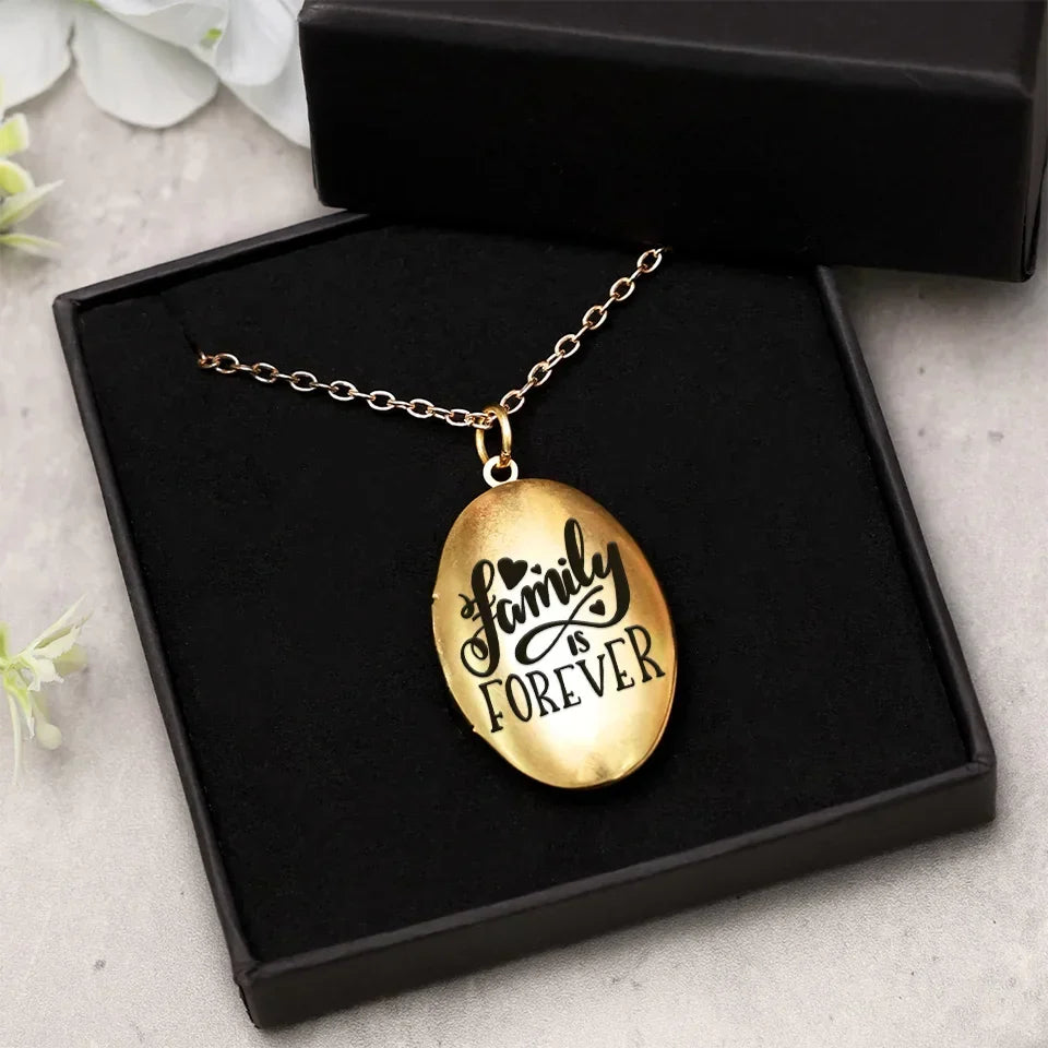 BC-PHOTO-FAMILY-MOCKUP-7-A0CE8
