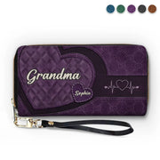 BC-MOM-YOURE-GL-MOCKUP-3-0421B