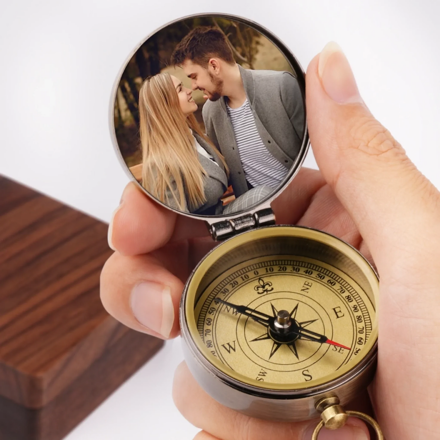 BC-PHOTO-YOUR-S-MOCKUP-4-84126