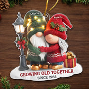 BC-GNOME-ACRYLI-MOCKUP-6-39018