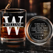 BC-WHISKEY-GLAS-MOCKUP-3-7B7AC