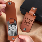 BC-PHOTO-ENGRAV-MOCKUP-4-3DD42