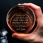 BC-WHISKEY-GLAS-MOCKUP-4-4E2C6