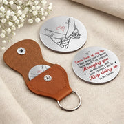 BC-POCKET-HUG-A-MOCKUP-5-9DD0F