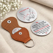 BC-POCKET-HUG-A-MOCKUP-5-EF812