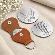 BC-POCKET-HUG-A-MOCKUP-5-FF1F2