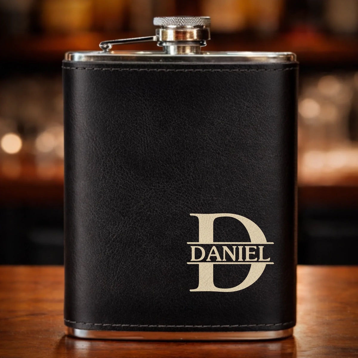 BC-HIP-FLASK-SE-MOCKUP-4-461EF