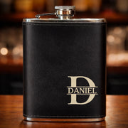 BC-HIP-FLASK-SE-MOCKUP-4-461EF