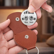 BC-POCKET-HUG-B-MOCKUP-7-B5D6B
