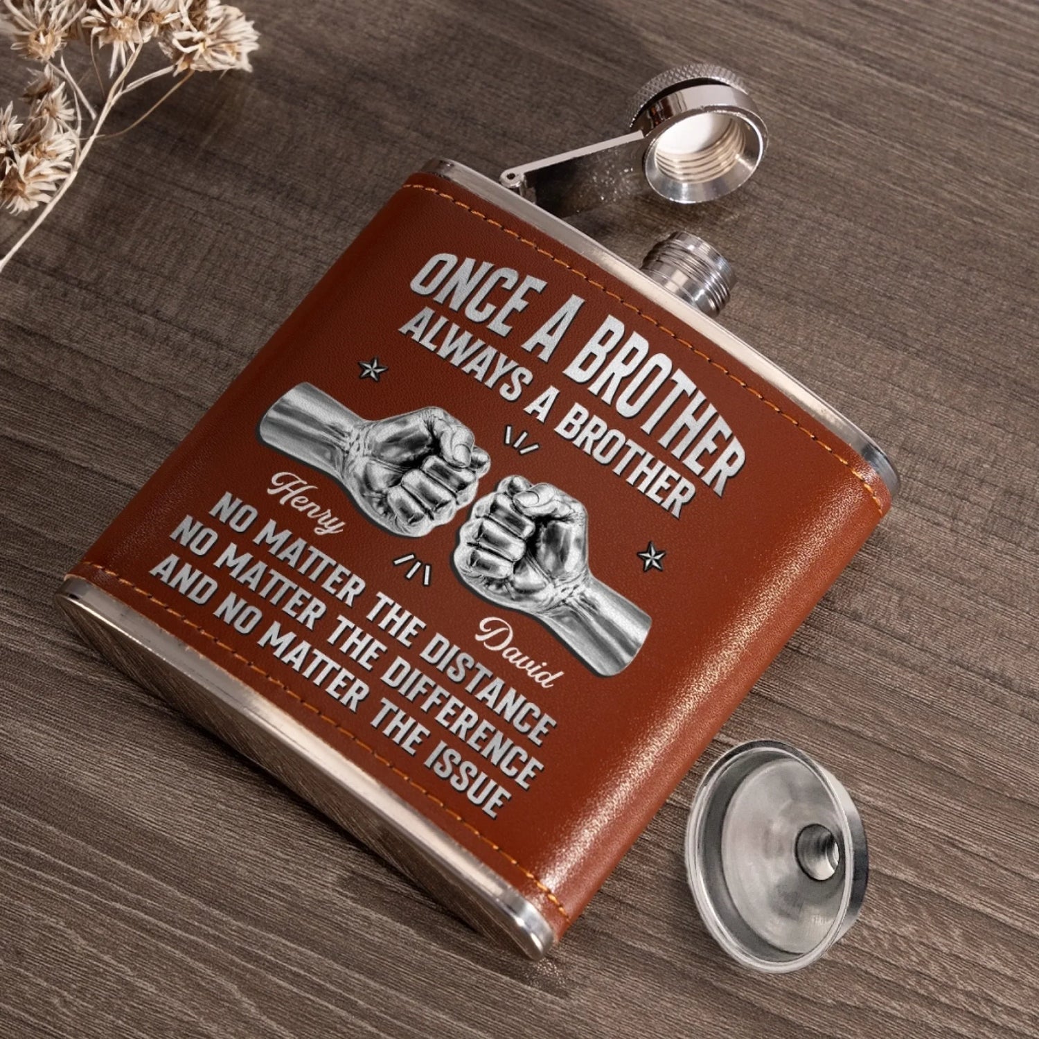 BC-HIP-FLASK-BI-MOCKUP-8-C7AF2