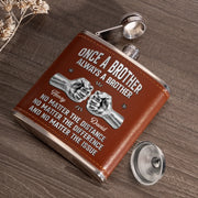 BC-HIP-FLASK-BI-MOCKUP-8-C7AF2