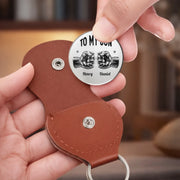 BC-POCKET-HUG-B-MOCKUP-7-48EC1