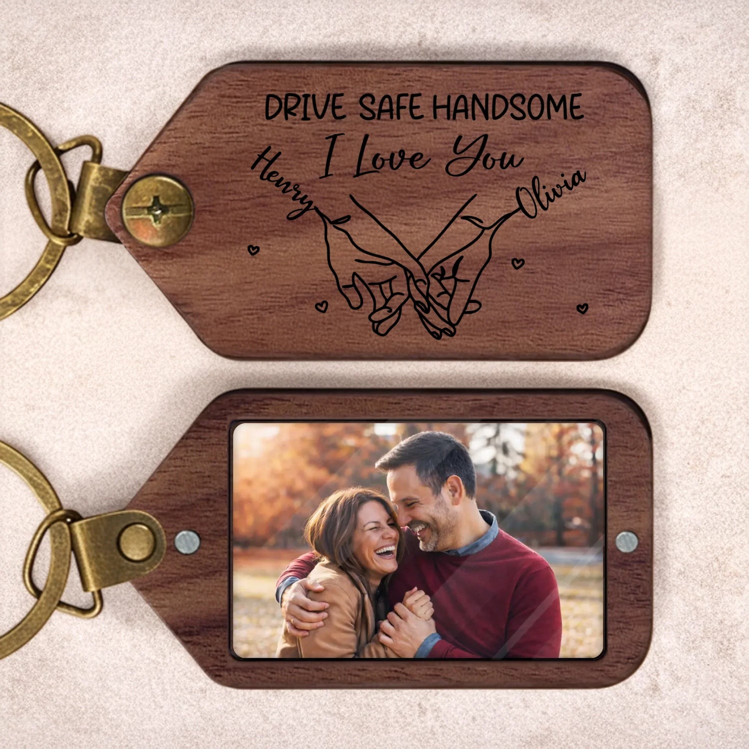 BC-PHOTO-WOODEN-MOCKUP-3-F3614