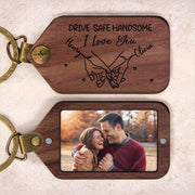 BC-PHOTO-WOODEN-MOCKUP-3-F3614