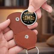 BC-POCKET-HUG-B-MOCKUP-7-664D0