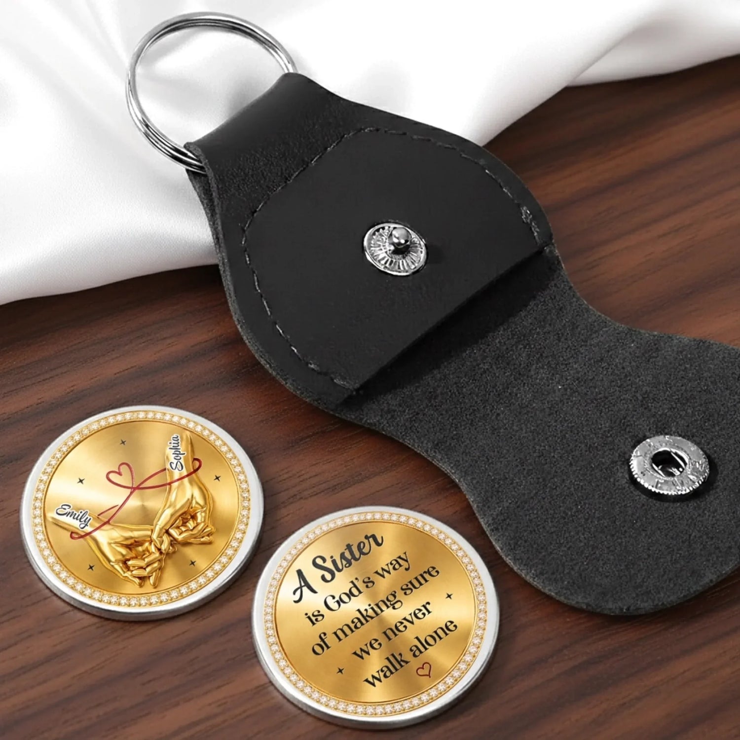 BC-POCKET-HUG-B-MOCKUP-7-11348