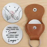 BC-POCKET-HUG-A-MOCKUP-3-B1D0F