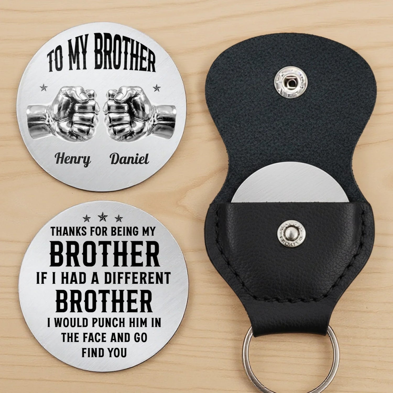 BC-POCKET-HUG-B-MOCKUP-4-1DFF1