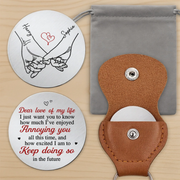 BC-POCKET-HUG-A-MOCKUP-11-0C5C8