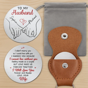 BC-POCKET-HUG-A-MOCKUP-11-5703D