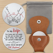 BC-POCKET-HUG-A-MOCKUP-8-B7137