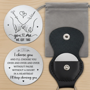 BC-POCKET-HUG-A-MOCKUP-10-9E272