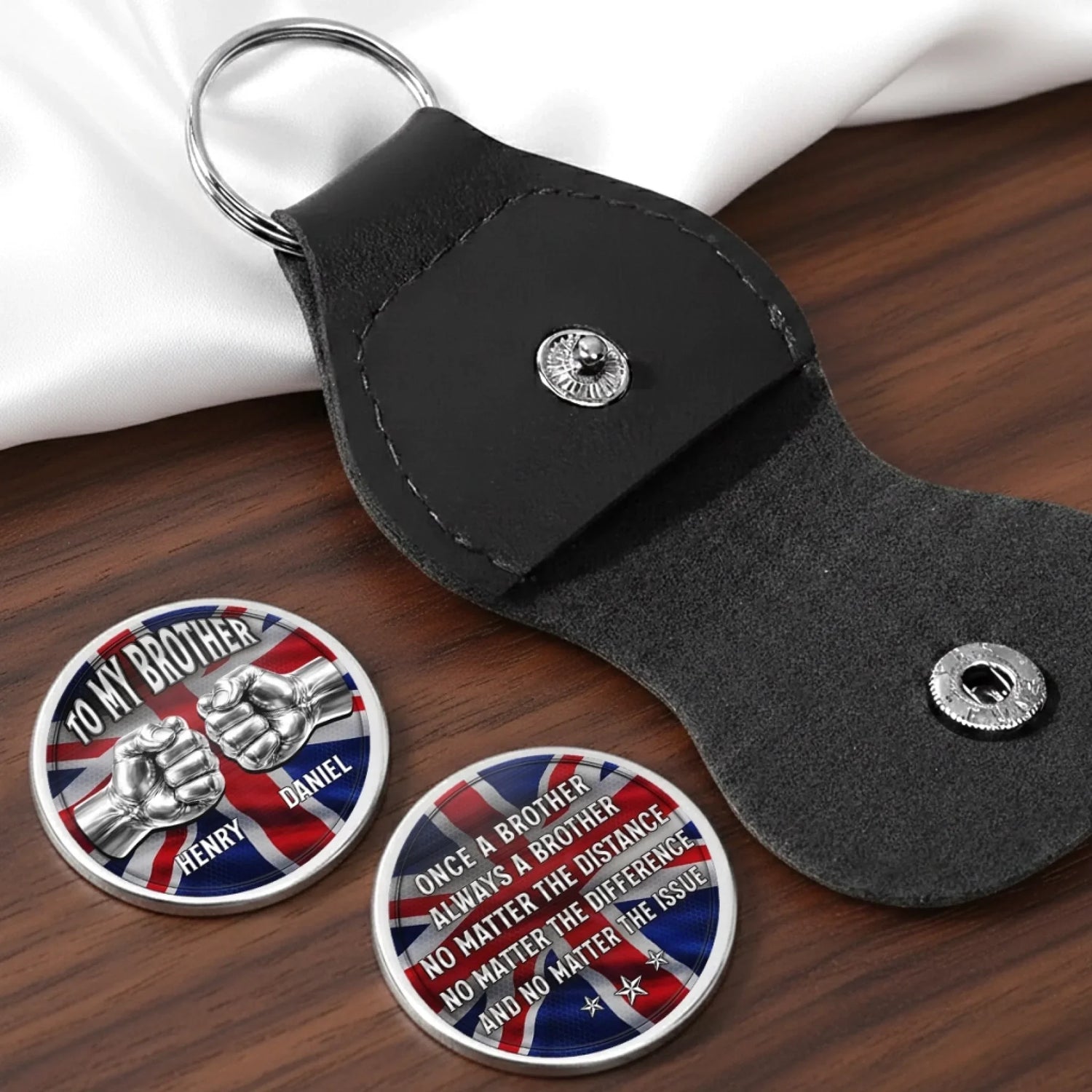 BC-POCKET-HUG-B-MOCKUP-9-A0E0D
