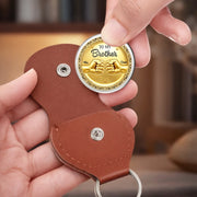 BC-POCKET-HUG-B-MOCKUP-10-7E6E2