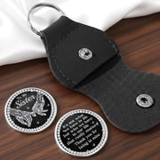 BC-POCKET-HUG-B-MOCKUP-9-640D4
