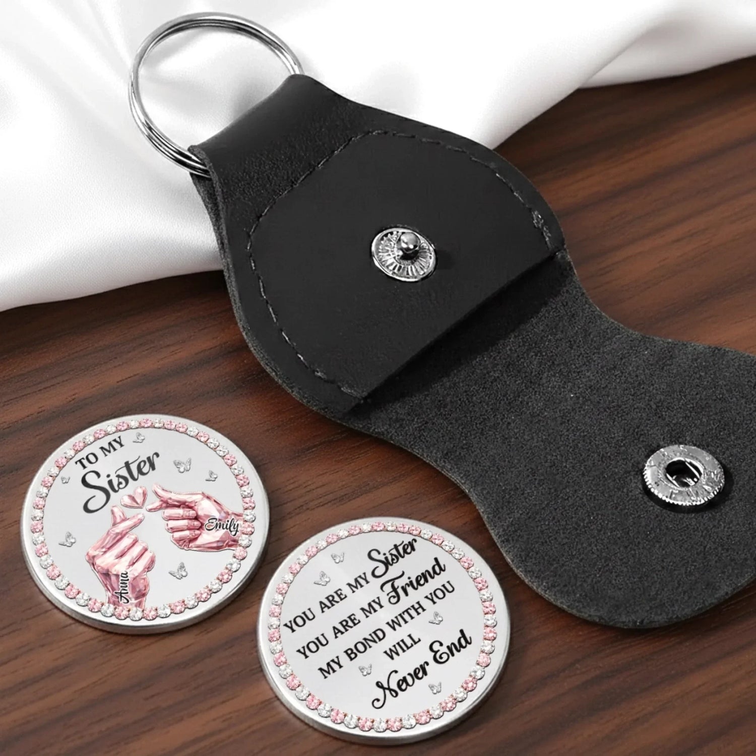 BC-POCKET-HUG-B-MOCKUP-9-BAD89