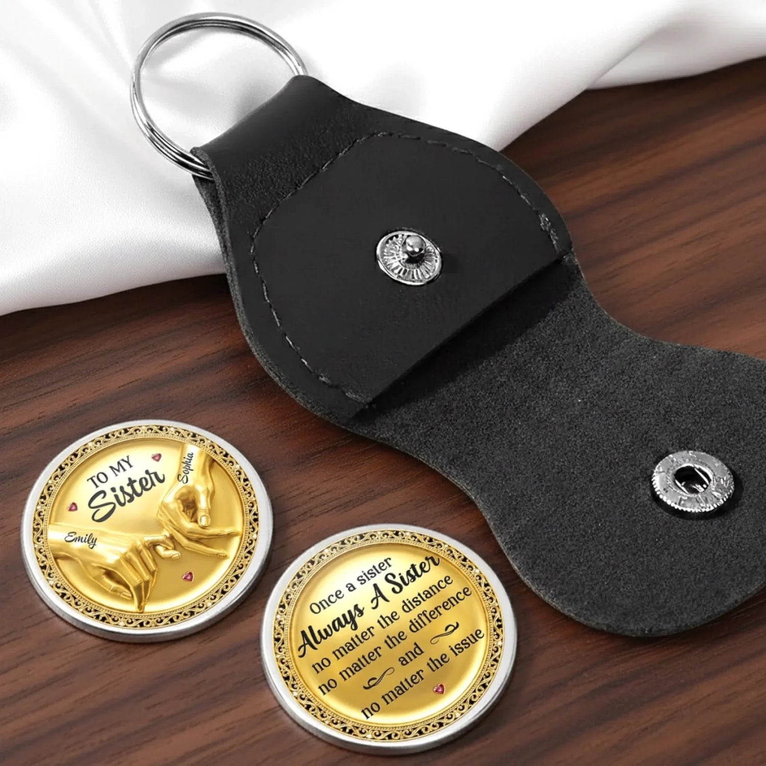 BC-POCKET-HUG-B-MOCKUP-7-D6451