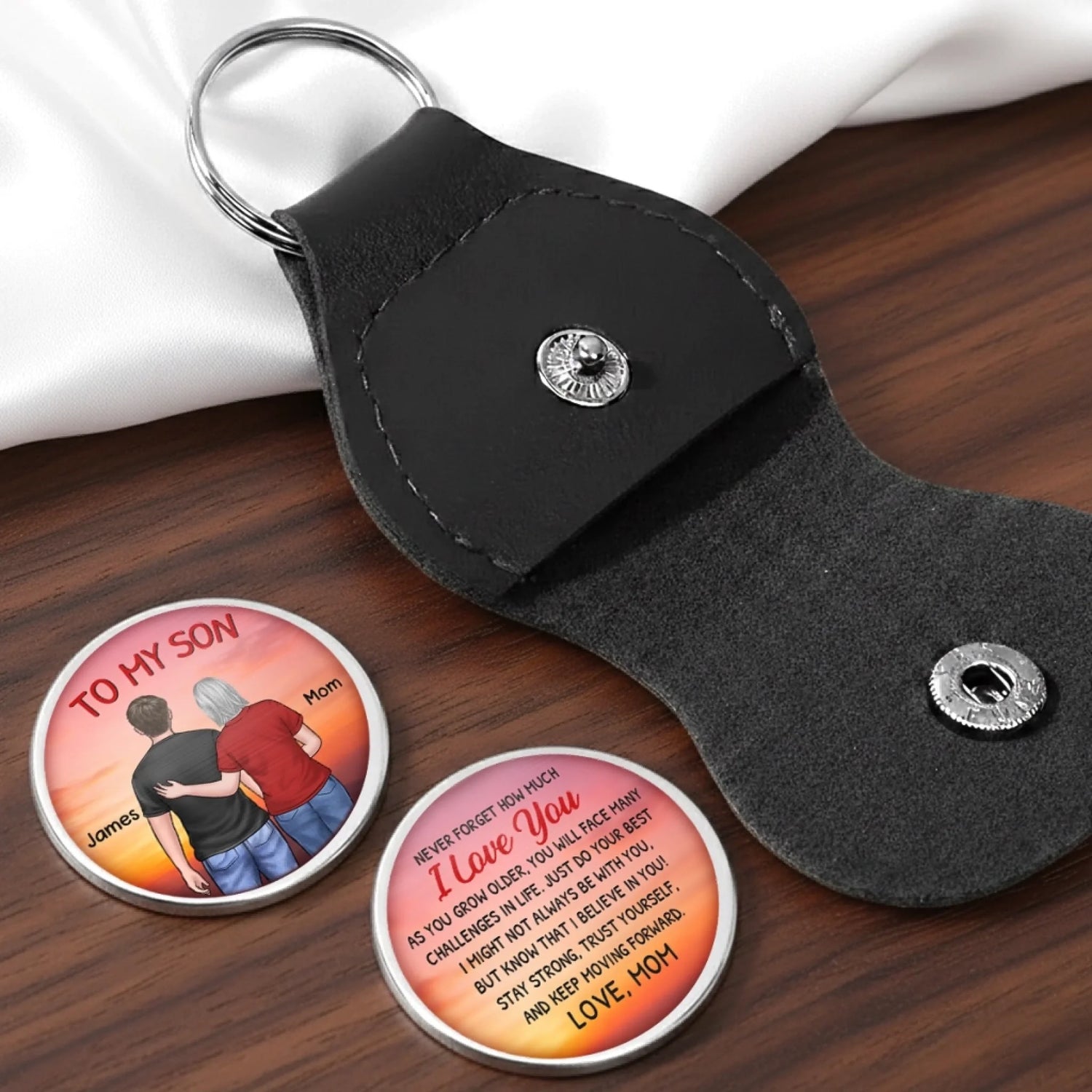 BC-POCKET-HUG-B-MOCKUP-9-FB371