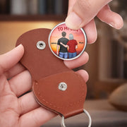 BC-POCKET-HUG-B-MOCKUP-10-26962