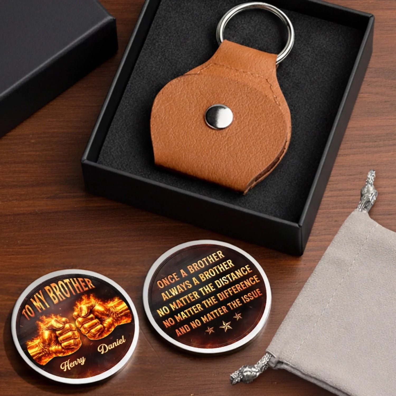 BC-POCKET-HUG-B-MOCKUP-8-A606C
