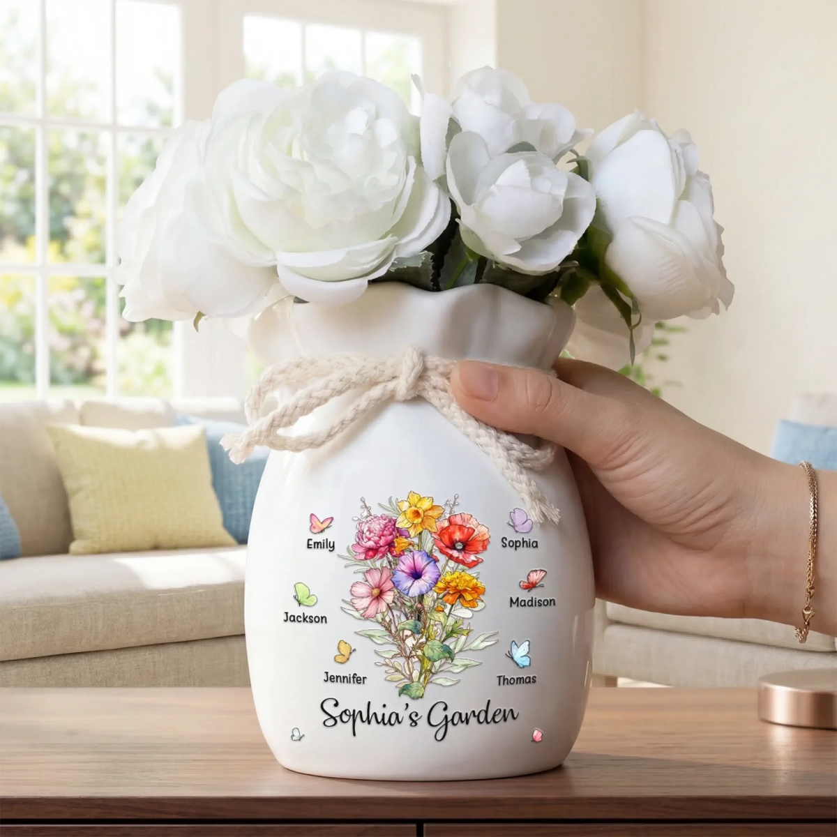 BC-FLOWER-VASE--MOCKUP-4-4B68E