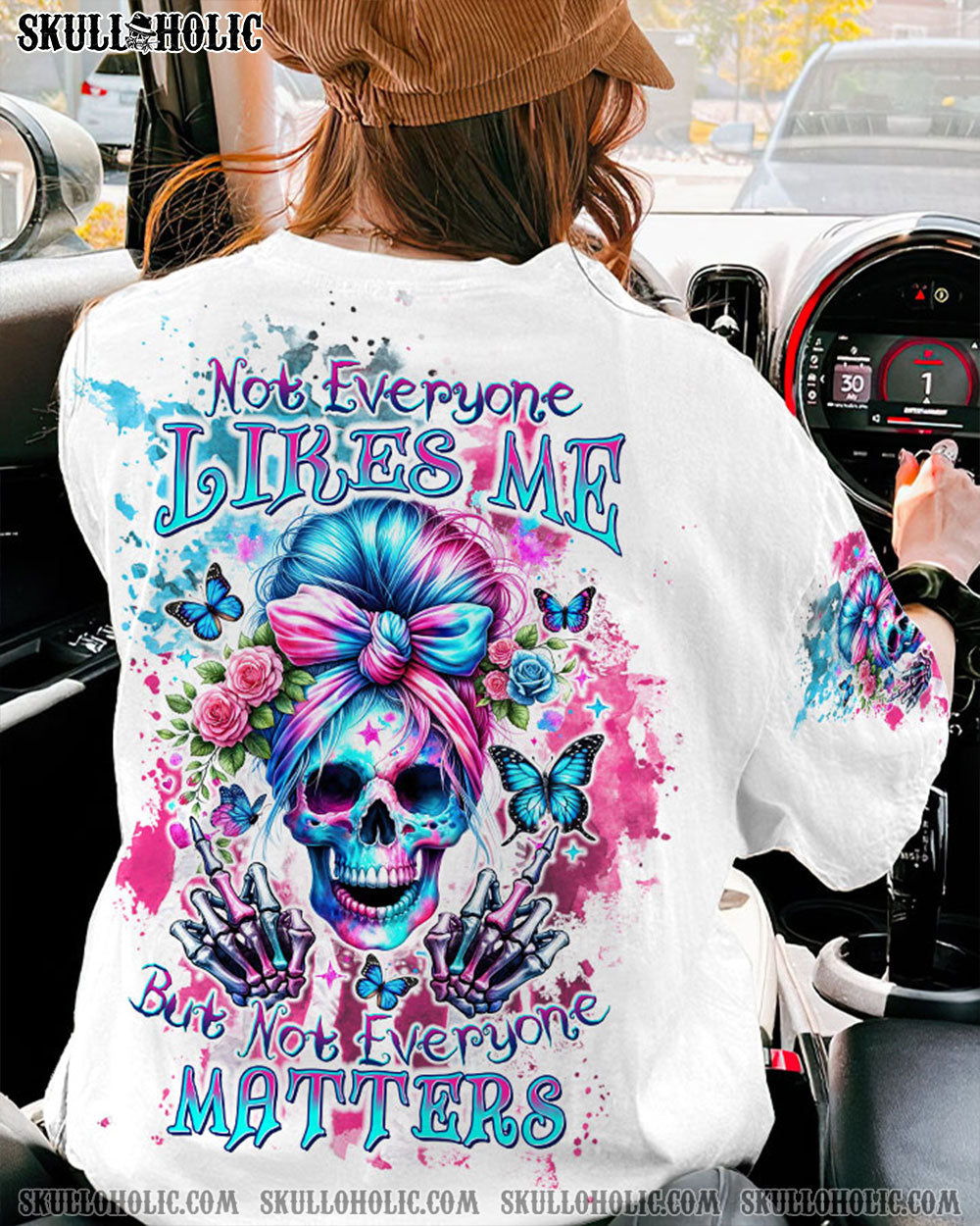 BLISSCORNERS B DUST I SPRINKLE THAT S ON EVERYTHING SKULL MESSY BUN WINGS ALL OVER PRINT