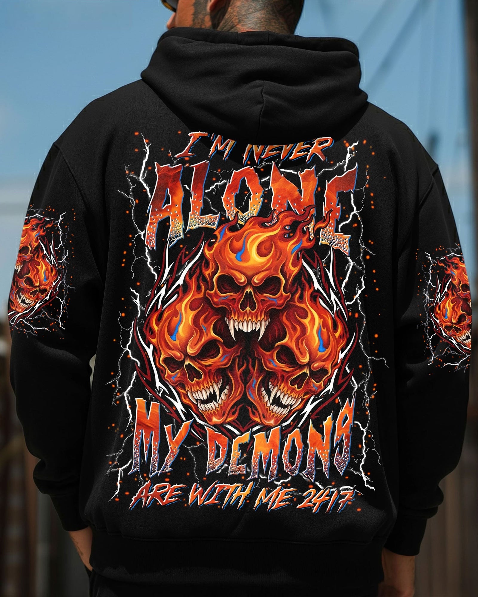 BLISSCORNERS I'M NEVER ALONE SKULL DEMON ALL OVER PRINT