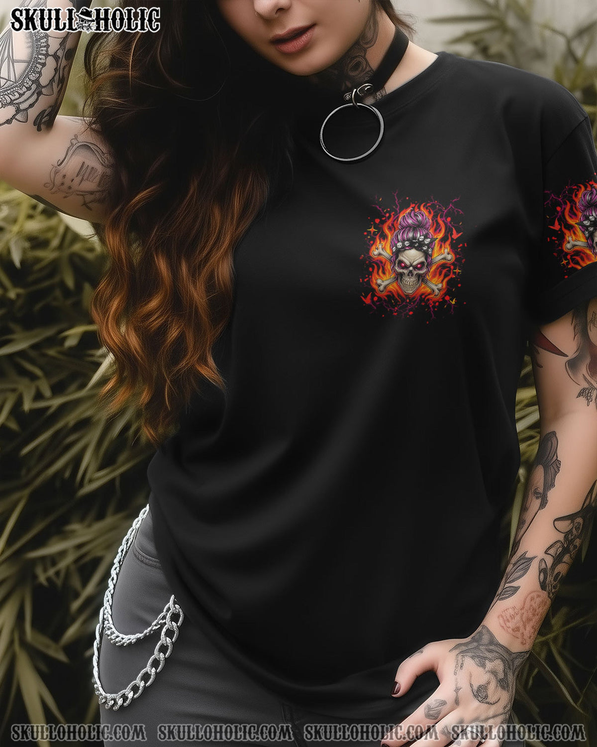 BLISSCORNERS SWEET BUT TWISTED MESSY BUN CHRISTMAS ALL OVER PRINT