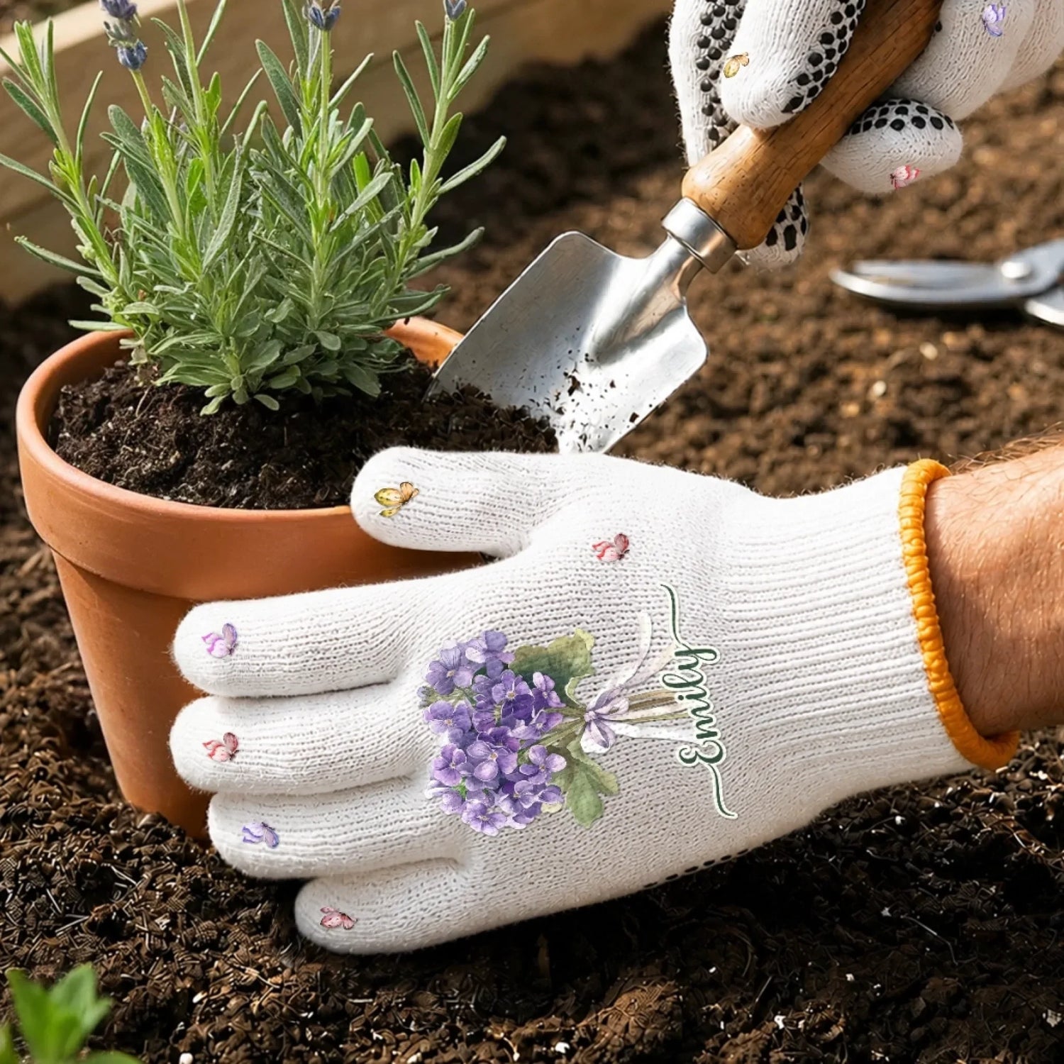 BC-GARDENING-GL-MOCKUP-4-C0D44