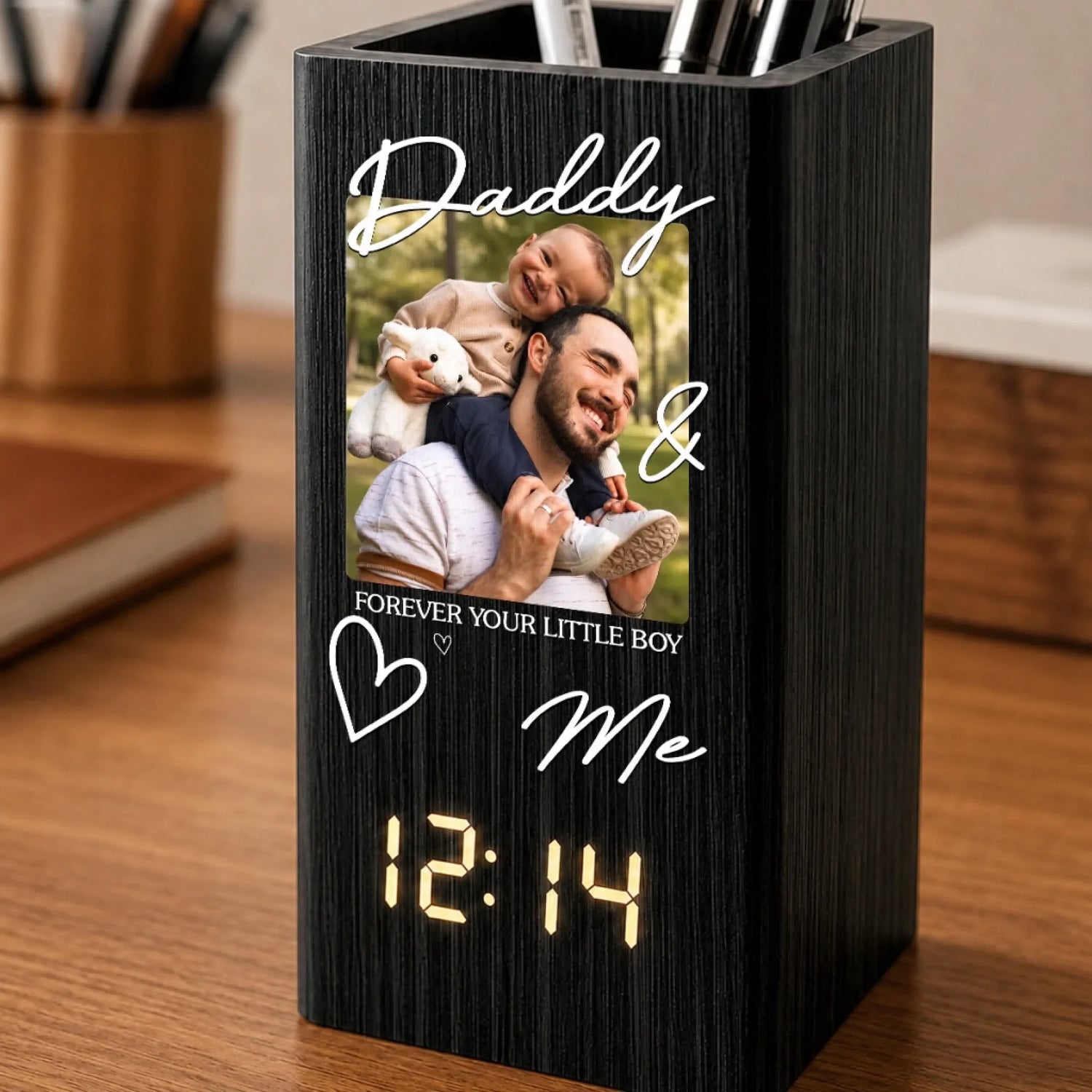 BC-PHOTO-PEN-HO-MOCKUP-3-8C772