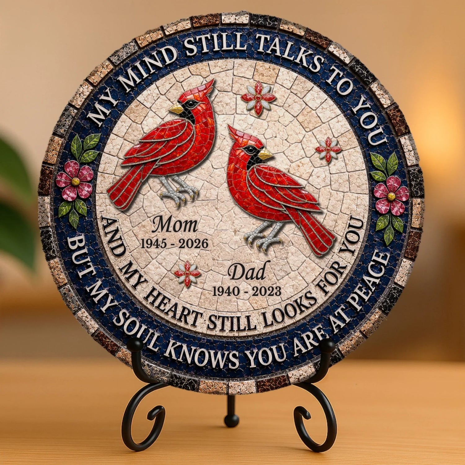 BC-ROUND-SHAPED-MOCKUP-2-96200