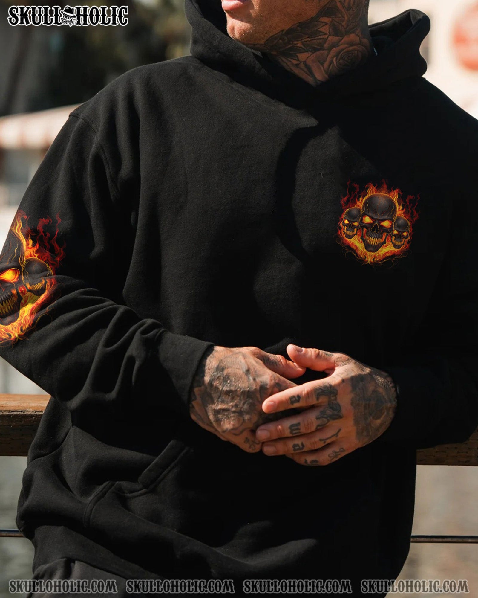 BLISSCORNERS LOYALTY MAKES YOU FAMILY SKULL ALL OVER PRINT