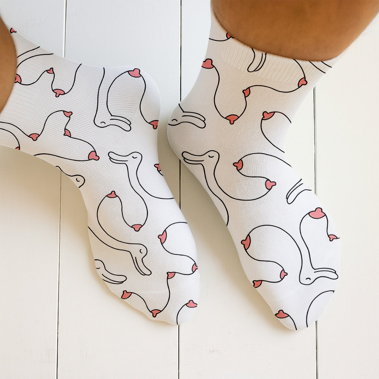 Blisscorners Funny Goose Graphic Golf Socks, Fun Pet Socks, Golf Socks For Men, Golf Gifts For DadLM2611