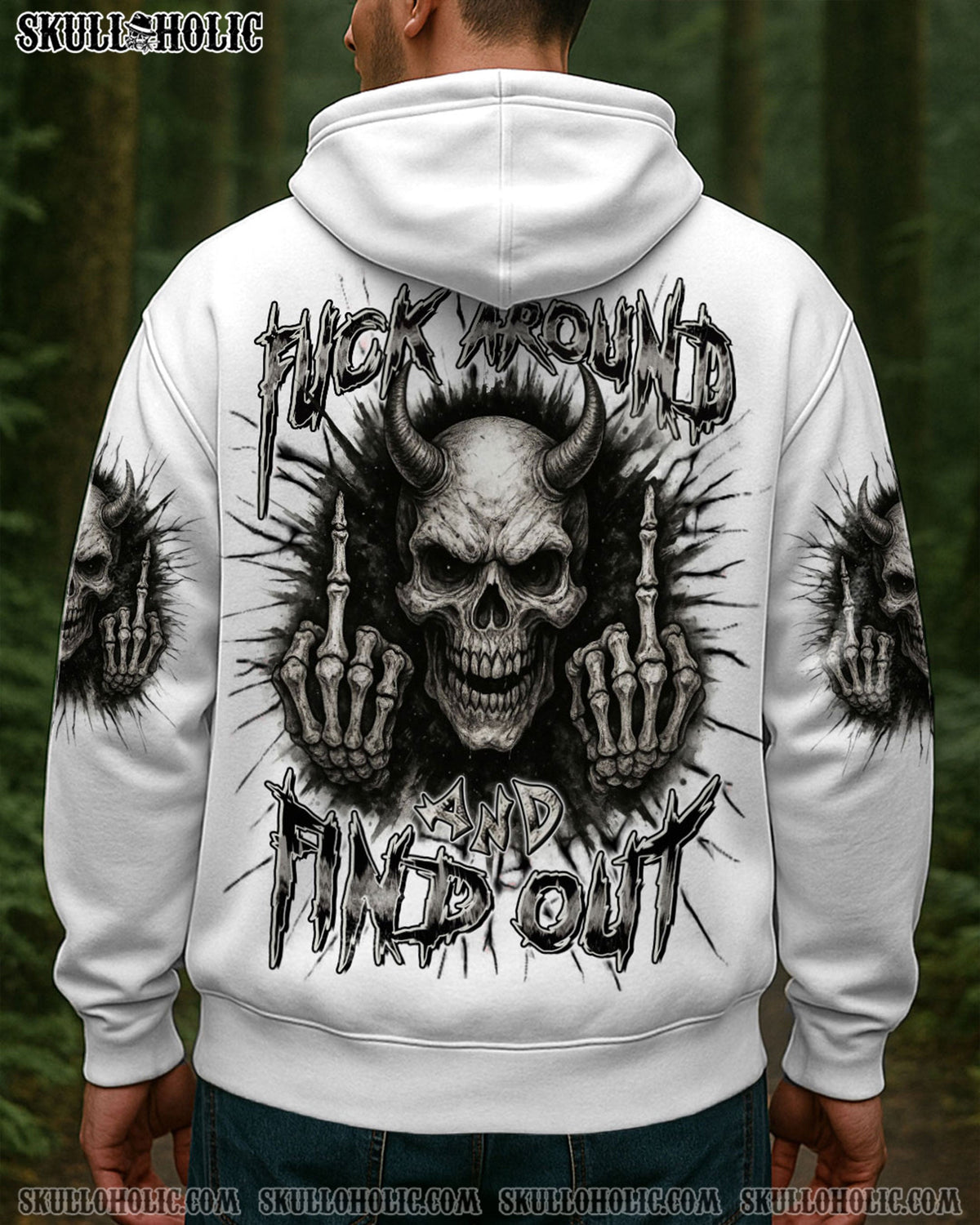 BLISSCORNERS F AROUND AND FIND OUT SKULL ALL OVER PRINT