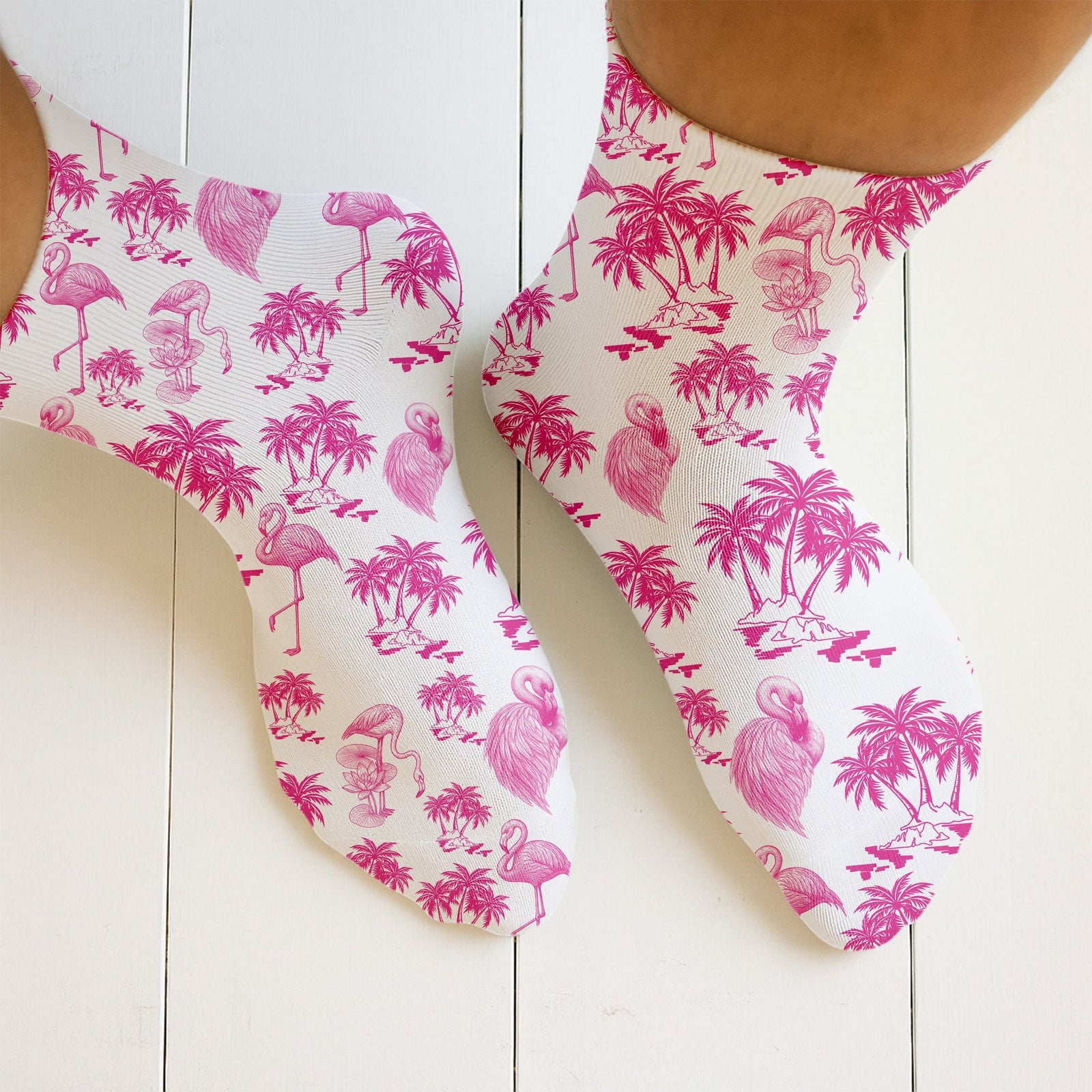 Blisscorners Funny Flamingo Coconut Men Golf Socks, Pink Flamingo Socks, Best Socks For Men, Funny Dad GiftsLM2611